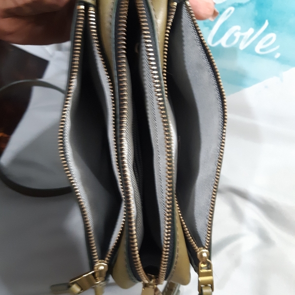 COPY - Fossil leather crossbody - Picture 13 of 16